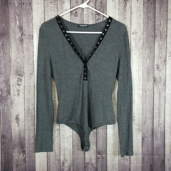 Fashion Nova Other - Fashion Nova gray & black Snap Shot Bodysuit